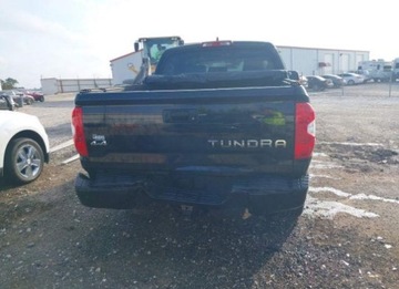 Toyota Tundra II 2021 Toyota Tundra 2021, 5.7L, 4x4, PLATINUM, od ubezpieczalni, zdjęcie 1