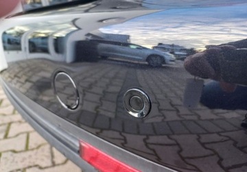 Volkswagen Touran I 1.6 102KM 2009 Volkswagen Touran 1,6 MPI 102kM Klimatronik,Tempomat,7 miejsc 1.6 Benzyna, zdjęcie 16