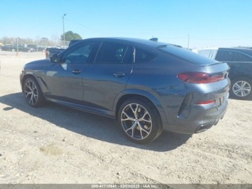 BMW X6 G06 2021 BMW X6 2021r., M50I, od ubezpieczalni 4.4 Benzyna 523KM, zdjęcie 4