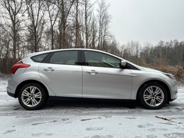 Ford Focus III Kombi 1.6 Duratorq TDCi DPF 115KM 2011 Ford Focus 1.6 TDCI 115KM, klimatyzacja, nowe hamulce, 4x el. szyby, bluet, zdjęcie 10