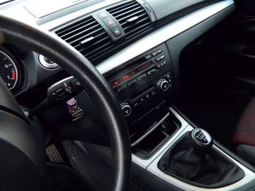 BMW Seria 1 E81/E87 Hatchback 5d E87 1.6 116i 122KM 2008 BMW 1 1.6 BENZ ZAMIANA, zdjęcie 17