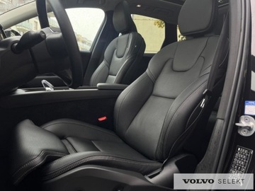 Volvo XC60 II 2023 Volvo XC 60 FV23% B4B Plus Dark LED Panorama Wenty, zdjęcie 14