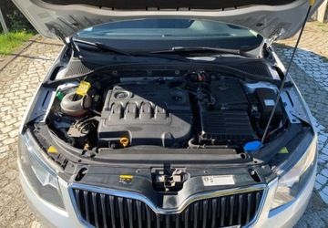 Skoda Octavia III Kombi 1.6 TDI CR DPF 110KM 2014 Skoda Octavia Skoda Octavia 1.6 TDI (Green tec) Ambition 1.6 Diesel 110KM, zdjęcie 19