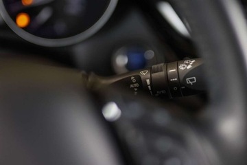 Toyota C-HR I Crossover Facelifting 1.8 Hybrid 122KM 2020 Toyota C-HR 1.8 Hybrid Executive 1.8 Hybryda 122KM, zdjęcie 28