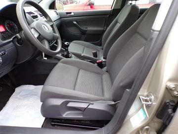 Volkswagen Golf V Hatchback 1.6 i 102KM 2005 Volkswagen Golf Klimtronic / 1.6 MPI / 102 KM / 5, zdjęcie 11