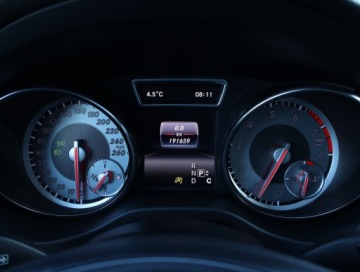 Mercedes CLA C117 Shooting Brake 1.6 200 156KM 2015 Mercedes CLA 200, Automat, Skóra, Xenon, Bi-Xenon, zdjęcie 10