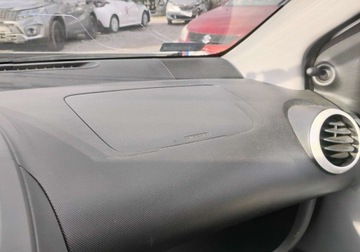 Citroen C1 I Hatchback 5d Facelifting 2012 1.0 i 68KM 2013 Citroen C1 2013r, 1.0 Benzyna. Lekko uszkodzony prawy przod. Jezdzi 68KM, zdjęcie 14