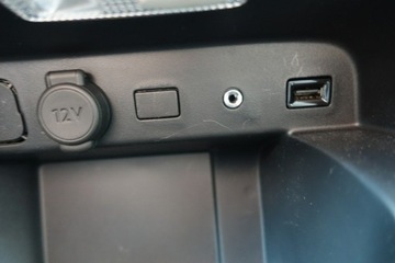 Citroen C4 Spacetourer Van 1.2 PureTech 131KM 2019 Citroen C4 SpaceTourer Benzyna - Bogata Wersja, zdjęcie 34