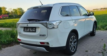 Mitsubishi Outlander III 2016 Mitsubishi Outlander ELEKTYK Benzyna Naped 44 skora kamera cofania, zdjęcie 16