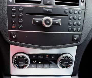 Mercedes Klasa C W204 2008 Mercedes W 204 C klasa 1,8 Benzyna AUTOMAT AVANTGARDE-RATALNA Bezwypadkowy, zdjęcie 12