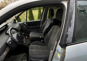 Renault Grand Scenic I 2004 Renault Grand Scenic 1,6 Benzyna 112 km 7-Osobowy 1.6 Benzyna 112KM, zdjęcie 11