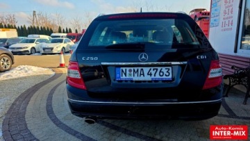 Mercedes Klasa C W204 Kombi T204 2.2 250 CDI BlueEFFICIENCY 204KM 2009 Mercedes-Benz Klasa C Mercedes C 250 CDI 2.1 Diesel 204KM, zdjęcie 11