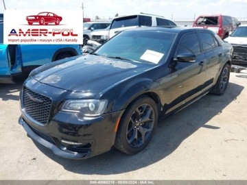 Chrysler 300C II 2021 Chrysler 300s 2021 r.,5,7 L 300 S 5.7 Benzyna 363KM