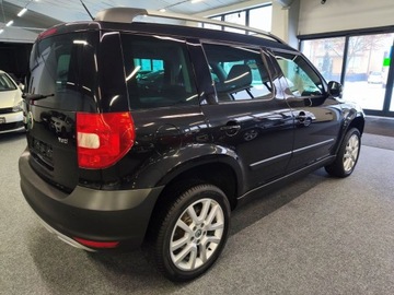 Skoda Yeti Minivan 2.0 TDI CR DPF 4x4 140KM 2013 Skoda Yeti 2.0 TDI 140 KM, 4x4, Automat, zdjęcie 3