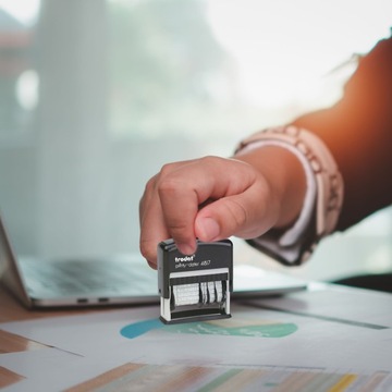 ШТАМП ДАТА ШТАМП С ПАРОЛЕМ TRODAT 4817 НОМЕР ГОД МЕСЯЦ ДЕНЬ ЧЕРНЫЙ