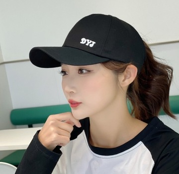 Женская бейсболка