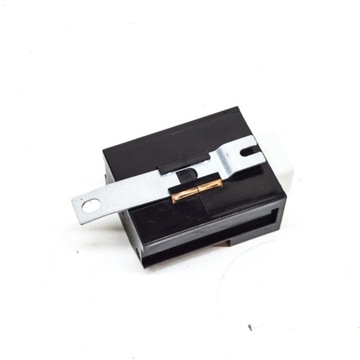 BJ32-17509-AD JINÉ MODUL 2.0 D 110 2019 JAGUAR E-PACE (X540)