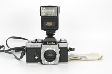 MINOLTA XE-5+SUNPAK АВТО 144ПК+РУКОВОДСТВО