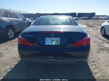 Mercedes SL R231 2013 Mercedes-Benz SL 550 2013 4.6l 4.6 Benzyna 429KM, zdjęcie 3