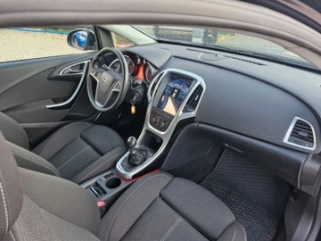 Opel Astra J Sports Tourer 1.4 Turbo ECOTEC 140KM 2011 Opel Astra Sliczna 1.4 b Ful Opcja Bezwypadkowa Zarejestrowana Gwarancja d, zdjęcie 23