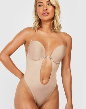 ПРИГЛАШЕННЫЕ ЖЕСТКИЕ БОДИ БЕЖЕВЫЕ ГЛАДКИЕ С ГЛУБОКИМ ВЫРЕЗОМ BOOHOO 40