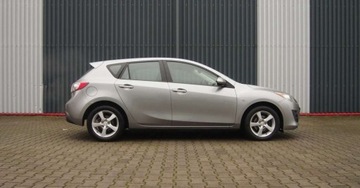 Mazda 3 II Sedan 1.6 MZR 105KM 2010 Mazda 3 1,6BenzynaNiski Udokumentowany PrzebiegSerwisowany wASOMazda-Niemcy, zdjęcie 30