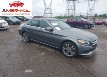 Mercedes Klasa C W205 2018 Mercedes-Benz Klasa C 300 4Matic 2018 2.0l 2.0 Benzyna 241KM