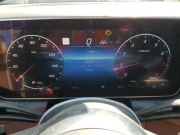 Mercedes GLC C254/X254 2023 Mercedes-Benz GLC 2023 GLC 300 4Matic SUV, 2.0l 255 KM, od ubezpieczalni, zdjęcie 8