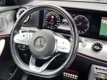Mercedes Klasa E W213 Coupe 2.0 220d 194KM 2018 Mercedes-Benz Klasa E E220d 194KM 2018r 169Tys KmAmg-Line Multibeam Bezwyp, zdjęcie 30
