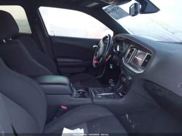 Dodge Charger VII 2021 Dodge Charger DODGE CHARGER GT AWD 3.6 Benzyna 300KM, zdjęcie 8