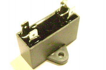 KONDENSATOR ROZRUCHOWY DO SILNIKA 2,5uF 450V CBB61