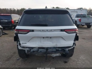 Jeep Grand Cherokee V 2023 Jeep Grand Cherokee 2023 Jeep Grand Cherokee Altitude 4x4 3.6 Benzyna 293KM, zdjęcie 3