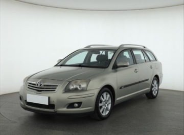 Toyota Avensis II Kombi 2.0 D-4D 126KM 2007 Toyota Avensis 2.0 D-4D, HAK, Klima, Klimatronic, zdjęcie 1