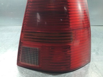 LAMPA TYLNA PRAWA VW GOLF IV 1J9.945.075P 28.43.02 1J9945258A KOMBI