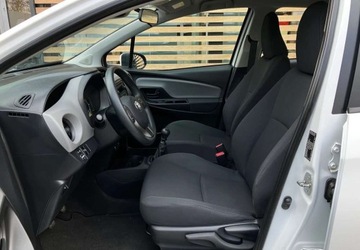 Toyota Yaris III Hatchback 5d Facelifting 2017 1.5 Dual VVT-iE 111KM 2019 Toyota Yaris Toyota Yaris 1.5 Active 1.5 Benzyna 111KM, zdjęcie 25