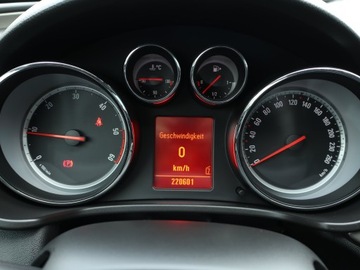 Opel Insignia I Hatchback 2.0 CDTI ECOTEC 160KM 2011 Opel Insignia 2.0 CDTI, Navi, Klima, Klimatronic, zdjęcie 10