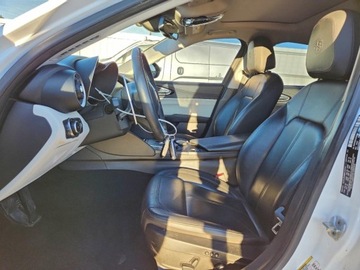 Alfa Romeo Giulia II Sedan 2.0 TBi 280KM 2018 Alfa Romeo Giulia Q4 2018 2.0 Benzyna 280KM, zdjęcie 7