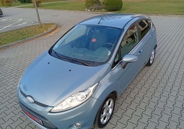 Ford Fiesta VII Van 1.6 Duratorq TDCi 90KM 2009 Ford Fiesta Zarejestrowany - ubezpieczony - 1,6 - 90 KM 1.6 Diesel 90KM, zdjęcie 3