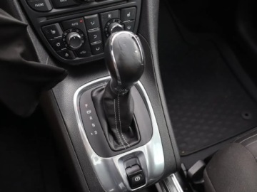 Opel Meriva II Mikrovan Facelifting 1.4 Turbo ECOTEC 120KM 2016 Opel Meriva 1.4 Turbo, Salon Polska, Serwis ASO, zdjęcie 12