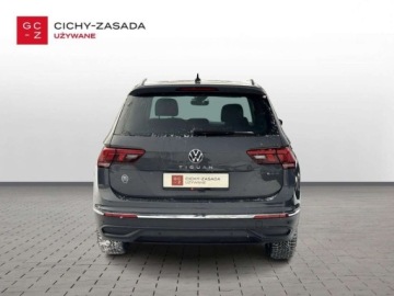 Volkswagen Tiguan II SUV Facelifting 2.0 TSI 190KM 2022 Volkswagen Tiguan Salon PL, FV23, 4motion ACC od Dealera 2.0 Benzyna, zdjęcie 5