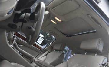 Audi A8 D3 Sedan 6.0 W12 450KM 2008 Audi A8 Audi A8 6.0 quattro Langversion 6.0 Benzyna 450KM, zdjęcie 14