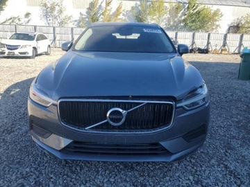 Volvo XC60 II 2021 Volvo XC 60 T5 Moemntum 2021 2.0l 2.0 Benzyna 250KM, zdjęcie 5