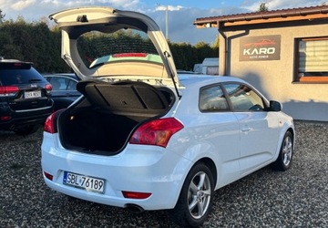 Kia Ceed I Hatchback 5d Facelifting 1.6 CRDi VGT 115KM 2011 Kia Ceed 2011 r. 1.6 Diesel 116KM, zdjęcie 16