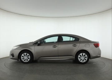 Toyota Avensis III Sedan Facelifting 2015 1.6 Valvematic 132KM 2015 Toyota Avensis 1.6 Valvematic, Salon Polska, zdjęcie 2