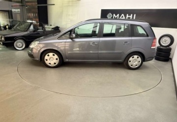 Opel Zafira B 1.9 CDTI ECOTEC 100KM 2006 Opel Zafira Klima 7 Miejsc Zamiana Raty Gwarancja 1.9 Diesel 100KM, zdjęcie 5