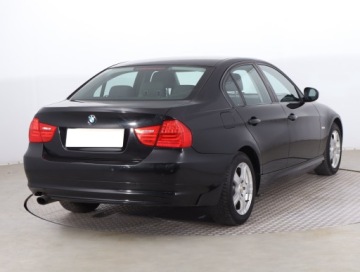 BMW Seria 3 E90-91-92-93 Limuzyna E90 320i 170KM 2010 BMW 3 320 i, Serwis ASO, Klima, Klimatronic, zdjęcie 4