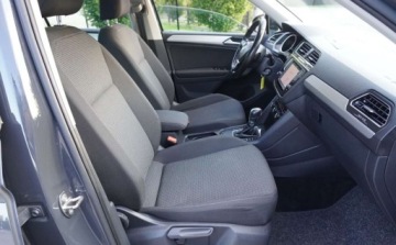 Volkswagen Tiguan II SUV 2.0 TDI 150KM 2016 Volkswagen Tiguan Bezwypadkowy Serwisowany 1-Wlasciciel Navi Automat Asyst, zdjęcie 18