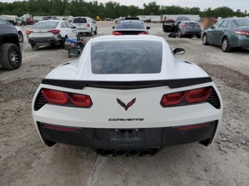 Chevrolet Corvette C7 2016 Chevrolet Corvette 2016 Stingray Z51 2LT 6.2 Benzyna 460KM, zdjęcie 3