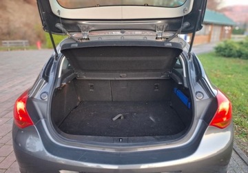 Opel Astra J 2010 Opel Astra Super stan 1.4 Benzyna 120KM, zdjęcie 10