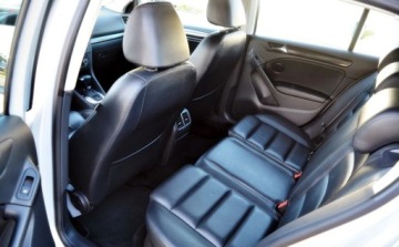 Volkswagen Golf VI Hatchback 5d 1.6 102KM 2010 Volkswagen Golf Automat, Nawigacja, Skory, Czujniki parkowania 1.6 Benzyna, zdjęcie 9